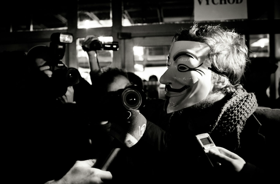 How PR Can Aid Journalism (and Democracy)